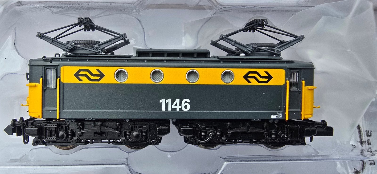 piko n-spoor 40374 NS1146 nieuwstaat ovp., Hobby en Vrije tijd, Analoog, Zo goed als nieuw, Gelijkstroom, Locomotief