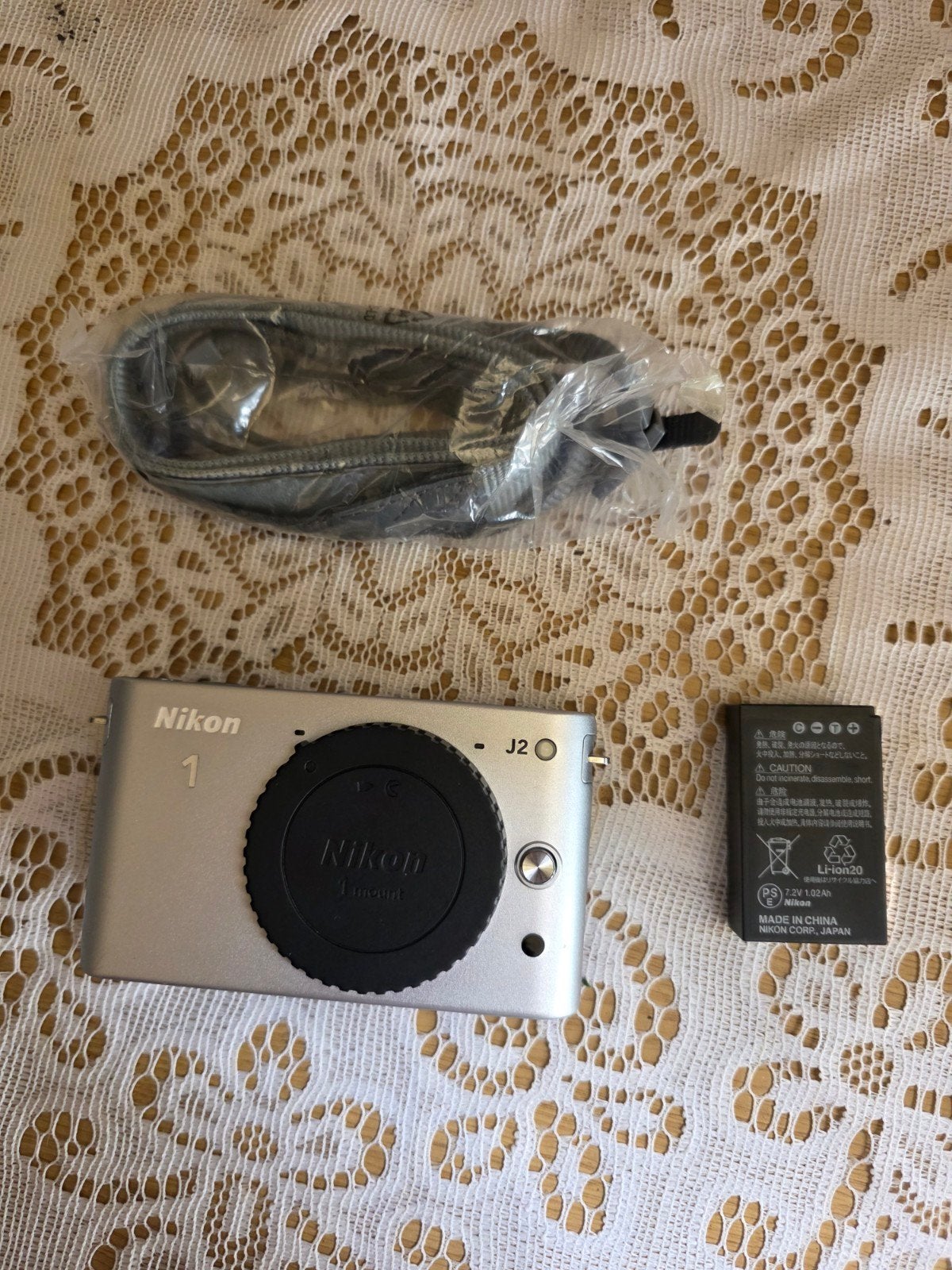 Nikon 1 J2 Systeemcamera met Oplader en Accu, Ophalen, Gebruikt, Accu, Nikon
