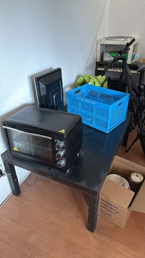 IKEA Black tea table / Coffee table / Salontafel, Ophalen, Gebruikt, 100 tot 150 cm, 50 tot 100 cm