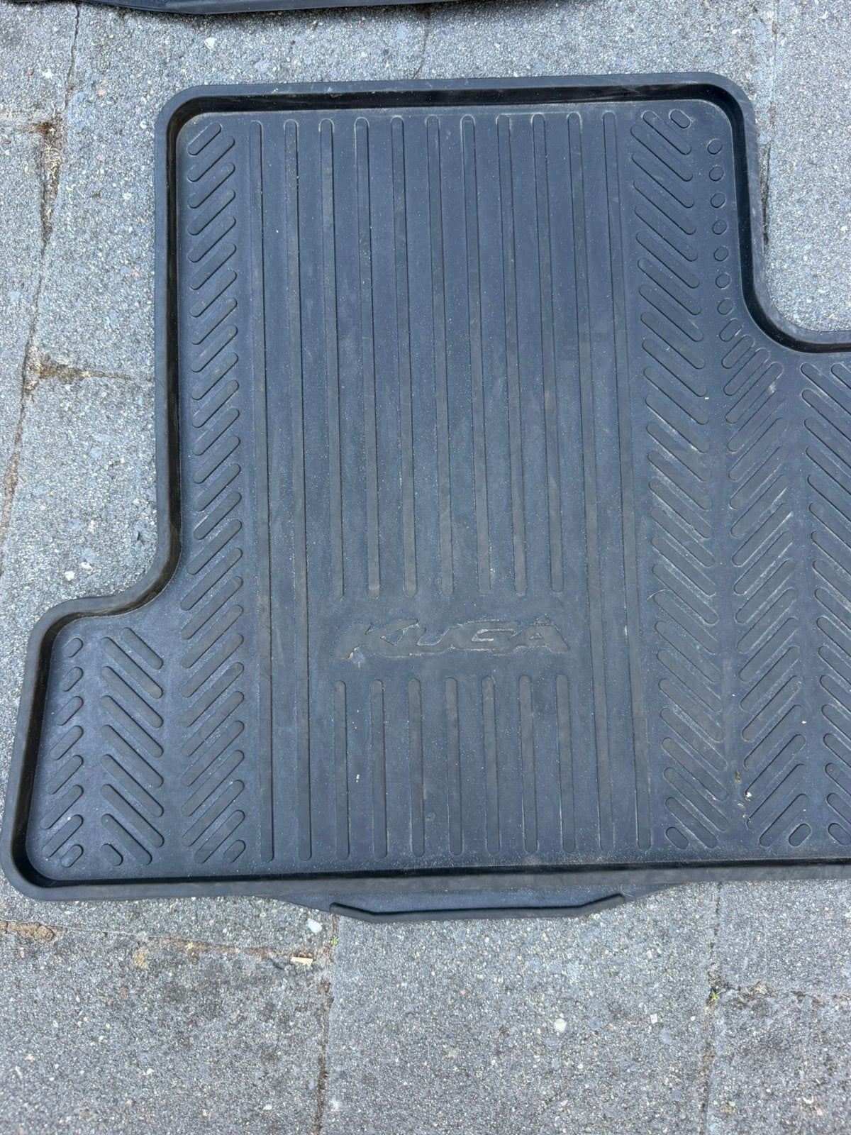 Rubber automatten kuga 2, Ophalen, Zo goed als nieuw