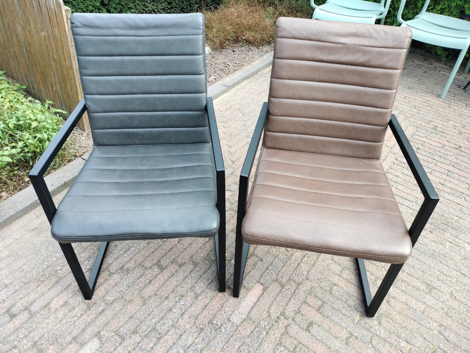 2 stuks eetkamerstoelen, Huis en Inrichting, Ophalen, Gebruikt, Twee, Overige kleuren