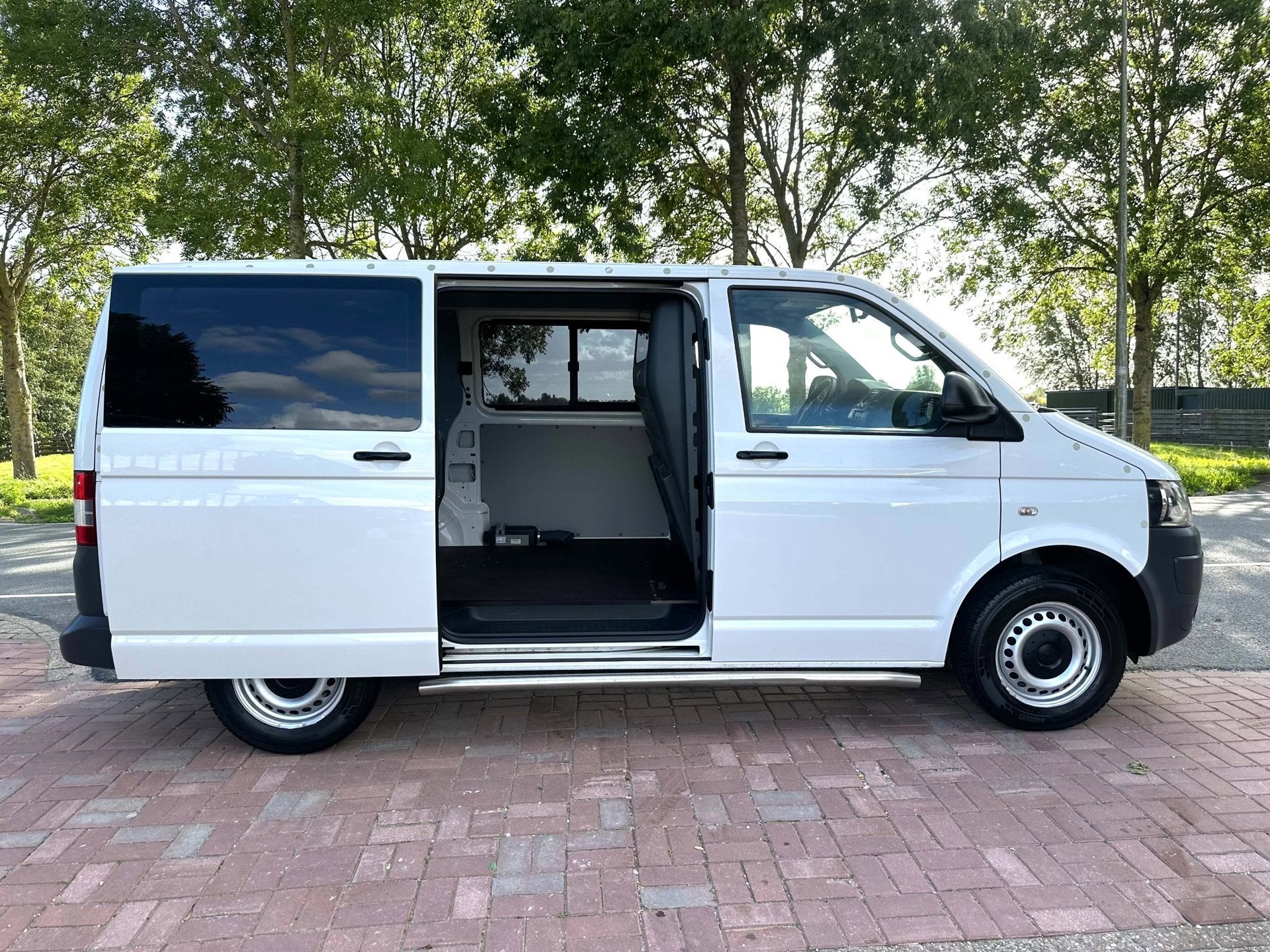 Volkswagen Transporter 2.0 TDI L1H1 BMT 140 PK Marge, Auto's, Voorwielaandrijving, Euro 5, Gebruikt, 4 cilinders