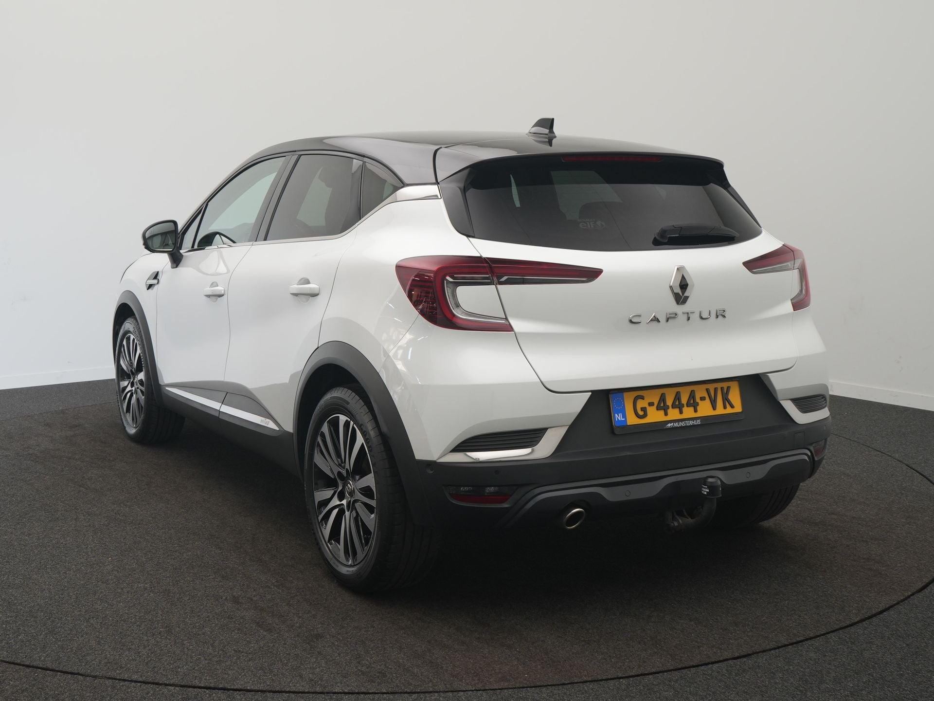 Renault Captur TCe 155 EDC Initiale Paris - RIJKLAARPRIJS -, 12 maanden, Gebruikt, Wit, Bedrijf