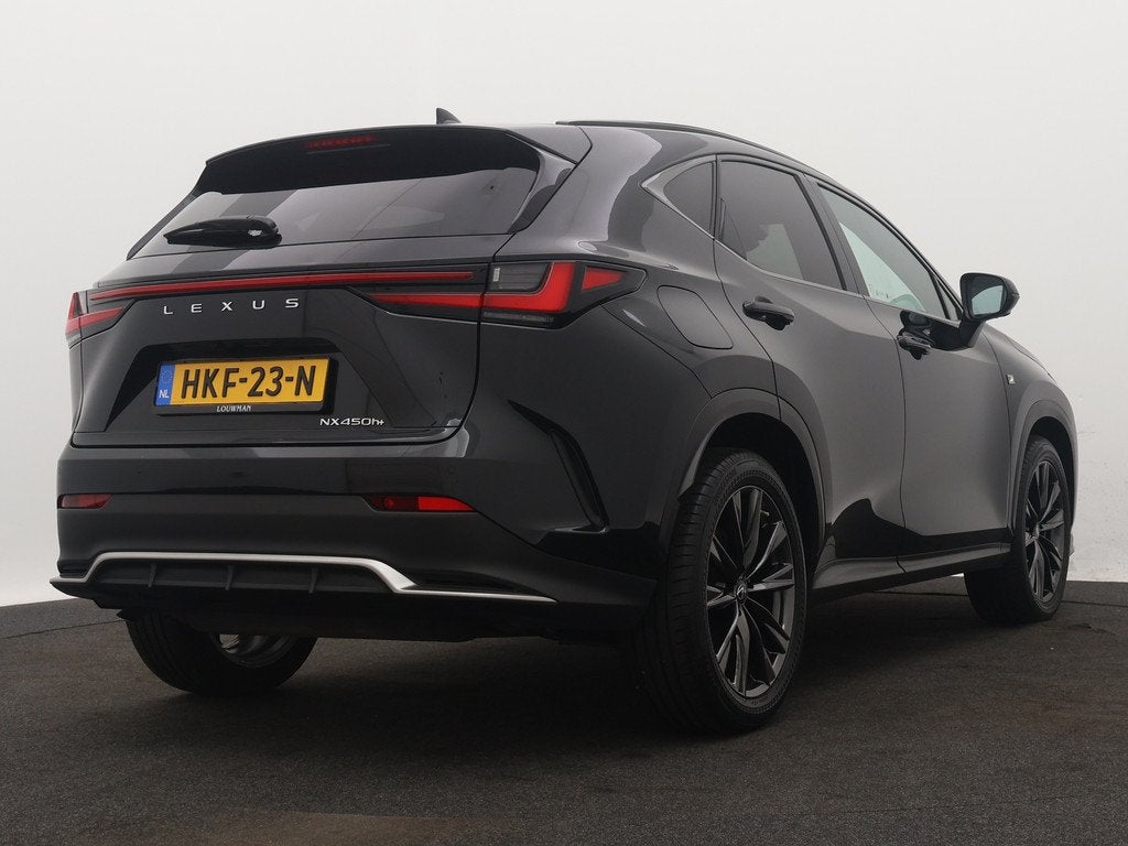 Lexus NX 450h+ AWD F Sport Line | 360 Graden Camera | Stoelg, Auto's, Lexus, Automaat, 4 cilinders, Zwart, Bedrijf