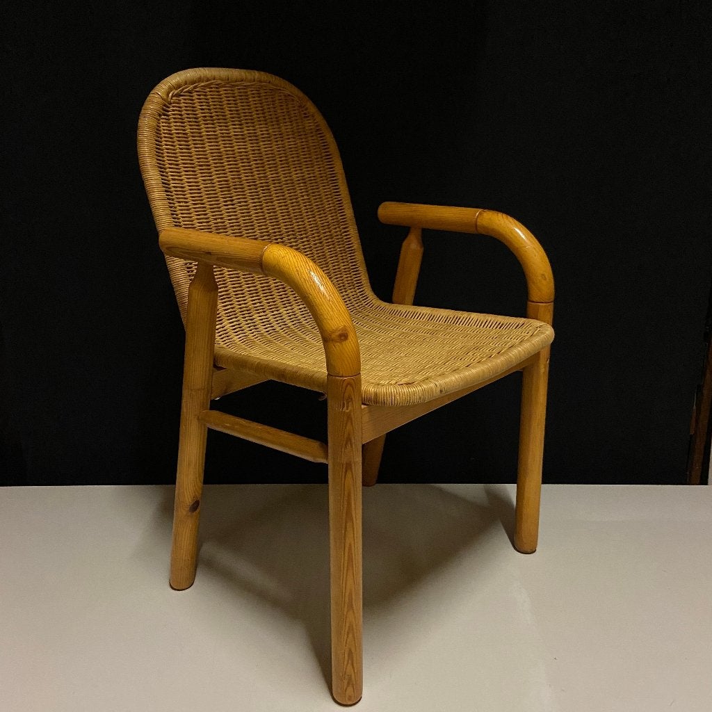 Set van 4 grenen stoelen pitriet rotan zitting jaren 60 70, Ophalen, Scandinavisch design, Gebruikt, Overige kleuren