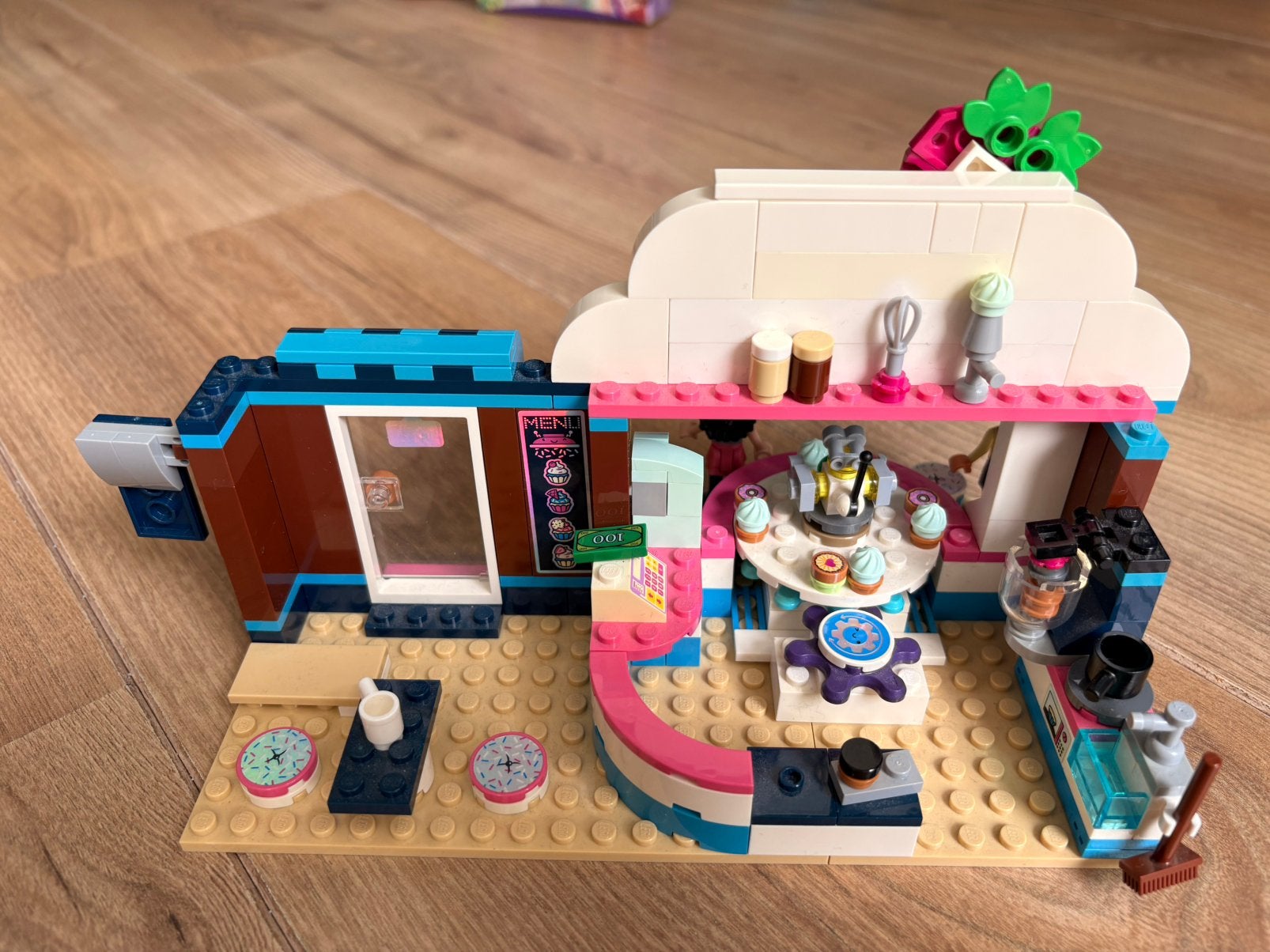 Lego Friends Olivia’s cupcake cafe, Ophalen of Verzenden, Zo goed als nieuw, Toebehoren
