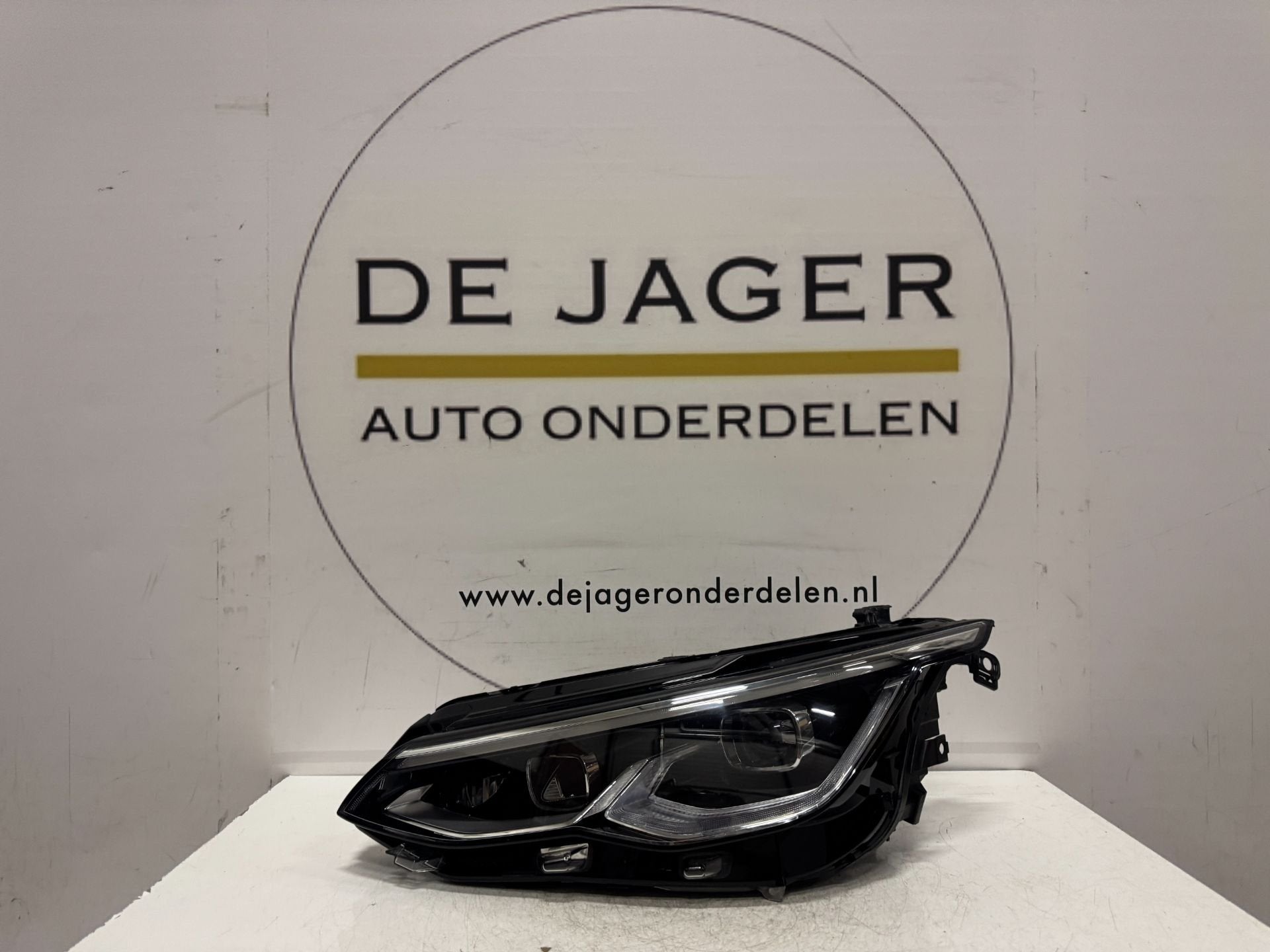 VW GOLF 8 IQ LIGHT VOL LED KOPLAMP LINKS 5H1941035, Gebruikt, Volkswagen, Volkswagen AG, Berliner Ring 2
38440  Wolfsburg, DE