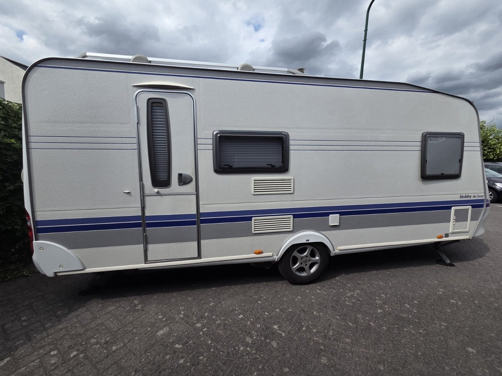 Hobby 500 KMFE uit 2007 (model 2008) met airco en mover, Caravans en Kamperen, Hobby, Treinzit, Particulier, Tot en met 6