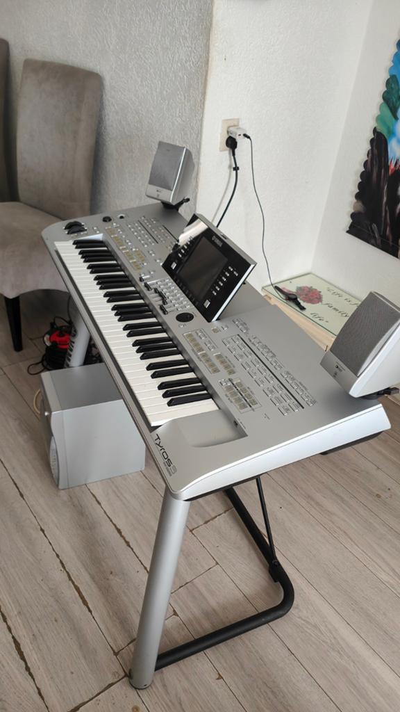Tyros 3, Muziek en Instrumenten, Ophalen of Verzenden, 61 toetsen, Yamaha