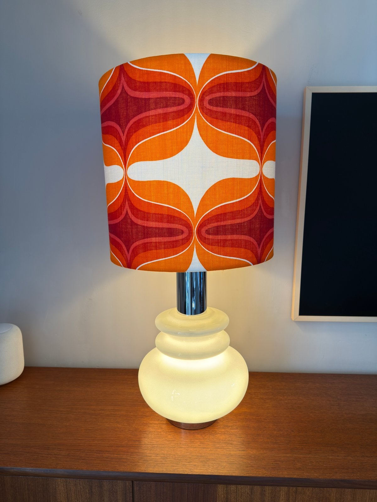 Vintage Tafellamp met Oranje/Rood Patroon Kap, Ophalen, Gebruikt, Vintage, Meerkleurig