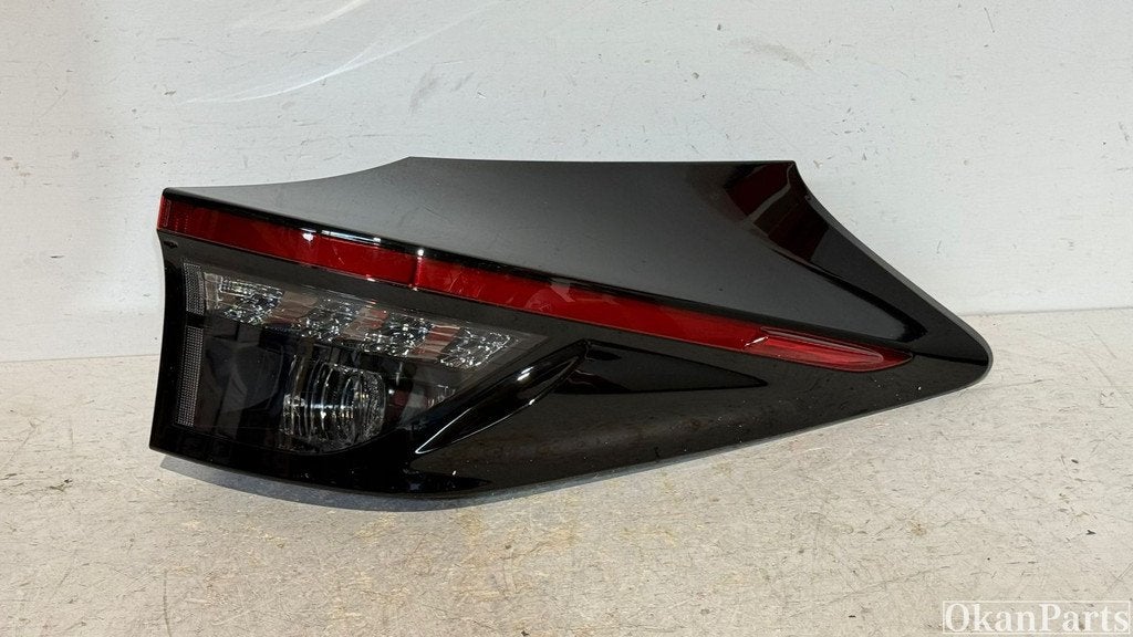Toyota Yaris Cross LED rechter achterlicht rechts 815500DE20, Auto-onderdelen, Info@fabrikant.eu, Fabrikantstraat 1
1000 AA  Amsterdam, NL