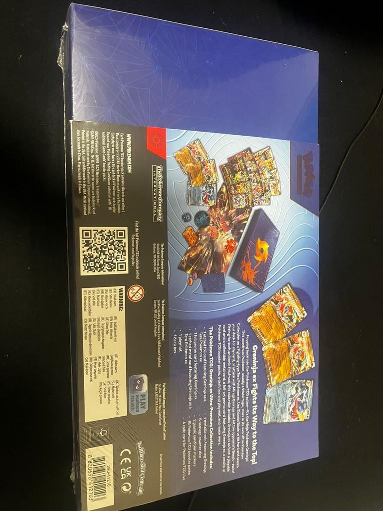 Pokémon TCG: Origin Forme Palkia VSTAR Premium Collection, Ophalen of Verzenden, Nieuw, Overige typen