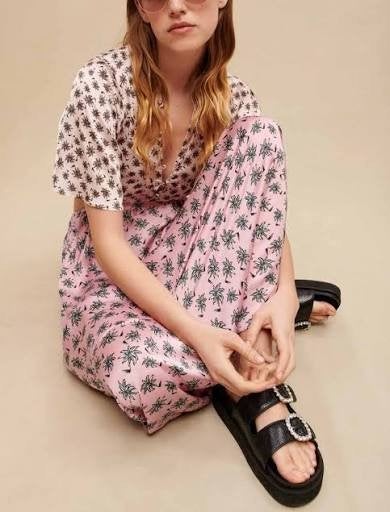 Maje jurk S/XS, Kleding | Dames, Jurken, Nieuw, Maat 36 (S), Roze, Onder de knie, Ophalen of Verzenden