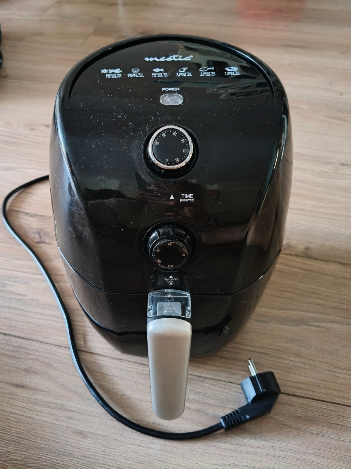 Compacte Airfryer voor Caravan of Boot - Medion, Ophalen of Verzenden, Zo goed als nieuw, Airfryer, Minder dan 750 gram