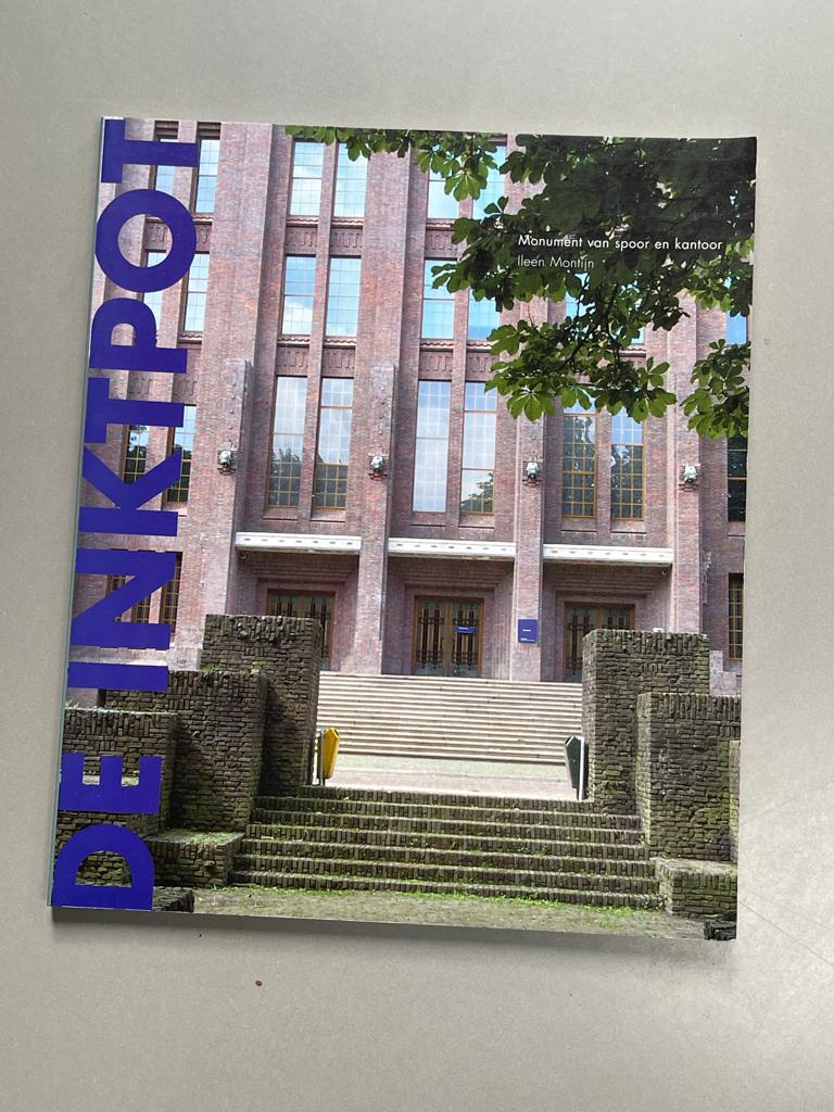 De Inktpot - monument van spoor en kantoor (Utrecht), Boeken, Ophalen of Verzenden, 20e eeuw of later, Zo goed als nieuw
