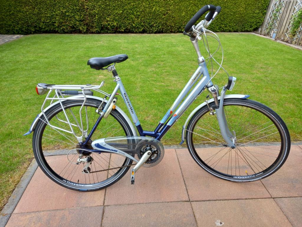 Gazelle sportieve damesfiets 28 inch alu frame 58 cm 28 vers, Ophalen, Versnellingen, 56 cm of meer, Zo goed als nieuw