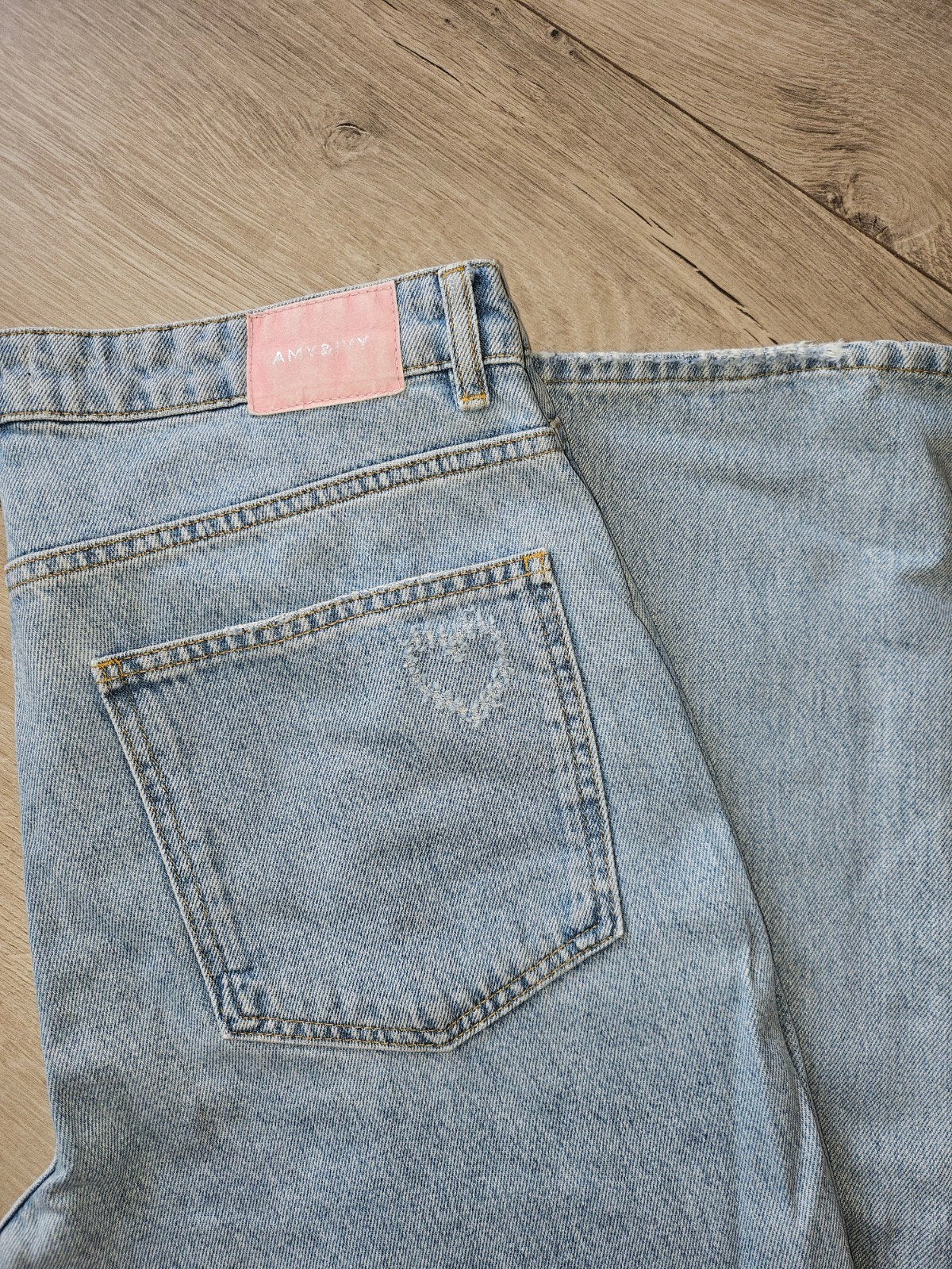 AMY & IVY Jeans met hartjes - W31, AMY & IVY, Blauw, Ophalen of Verzenden, W30 - W32 (confectie 38/40)