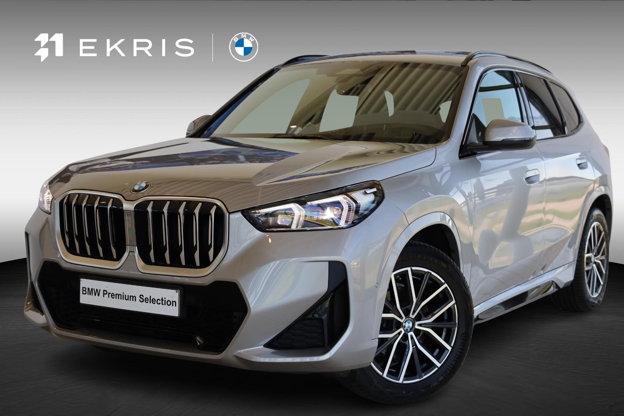 BMW X1 sDrive18i | M Sportpakket | Panorama Dak | Stoelverwa, Auto's, Gebruikt, Met garantie (alle), Bedrijf, 3 cilinders