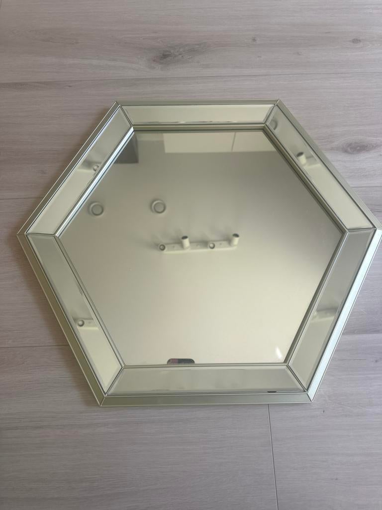 Zeshoekige spiegel met facetrand, Gebruikt, Ophalen of Verzenden, Minder dan 100 cm, Overige vormen