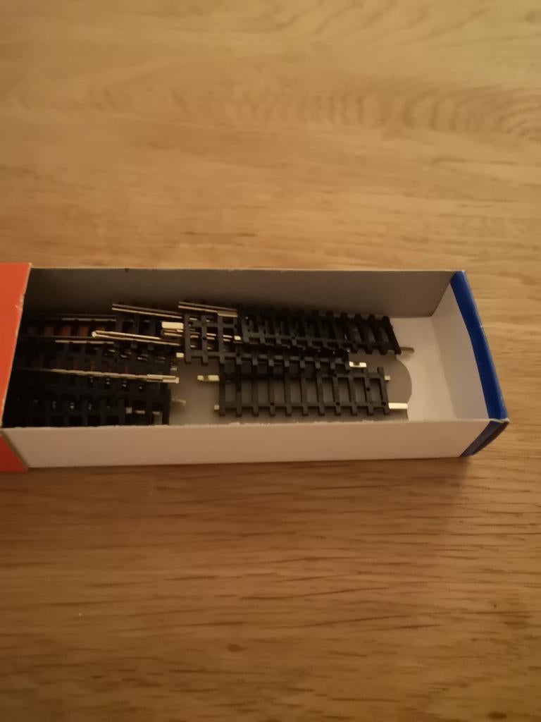 Roco N rails, Hobby en Vrije tijd, Gelijkstroom, Verzenden, Rails, Zo goed als nieuw
