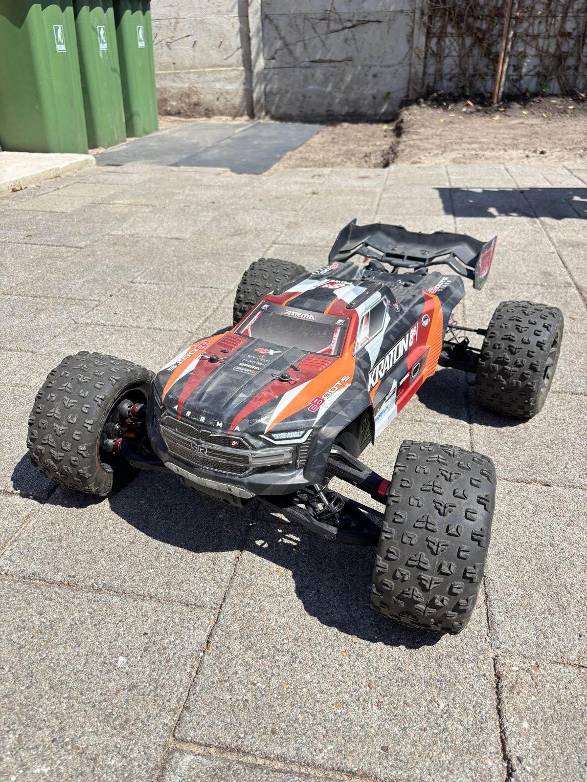 Arma kraton 8s, Gebruikt, Auto, Groter dan 1:32, Ophalen