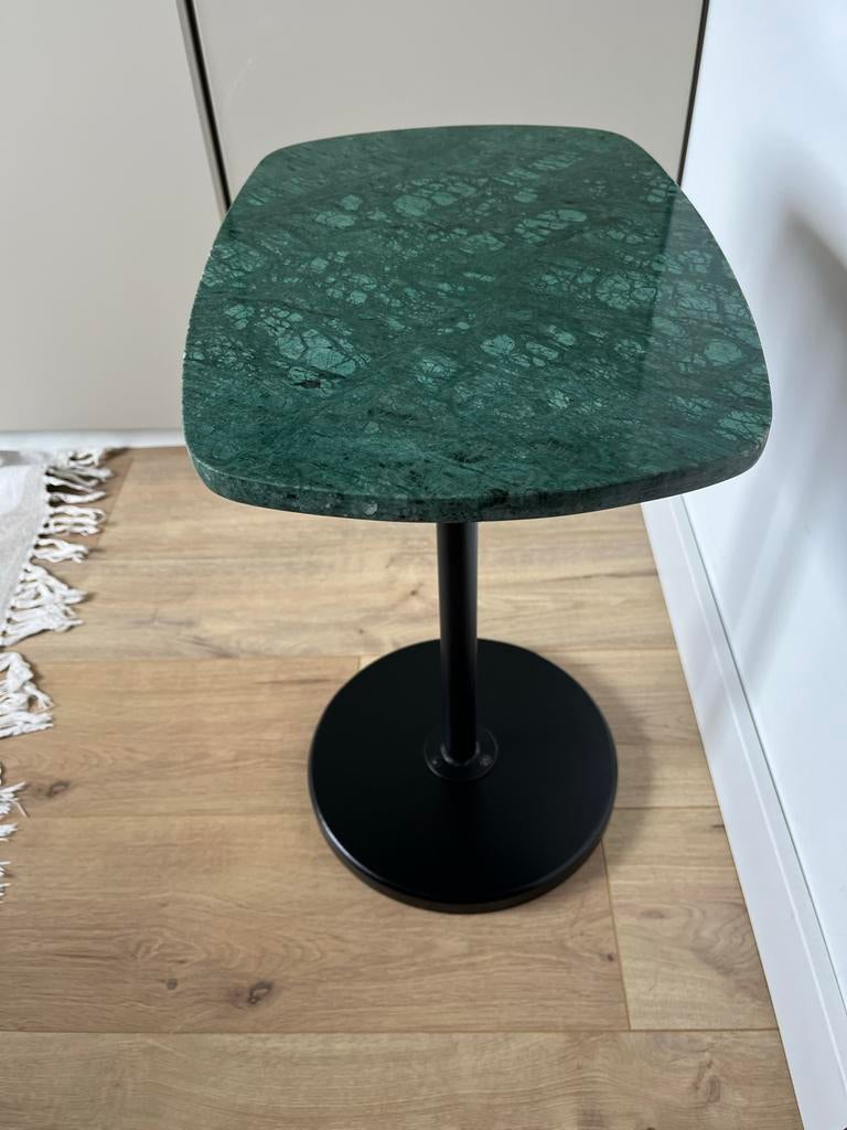 WOOOD bijzettafel Fola marmer groen, Huis en Inrichting, Tafels | Bijzettafels, Minder dan 55 cm, Metaal of Aluminium, Zo goed als nieuw