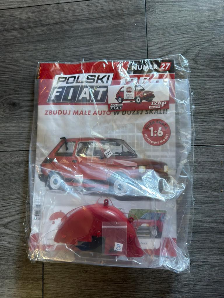 Fiat 126 p hachette 1:6, Ophalen of Verzenden, Zo goed als nieuw, Auto
