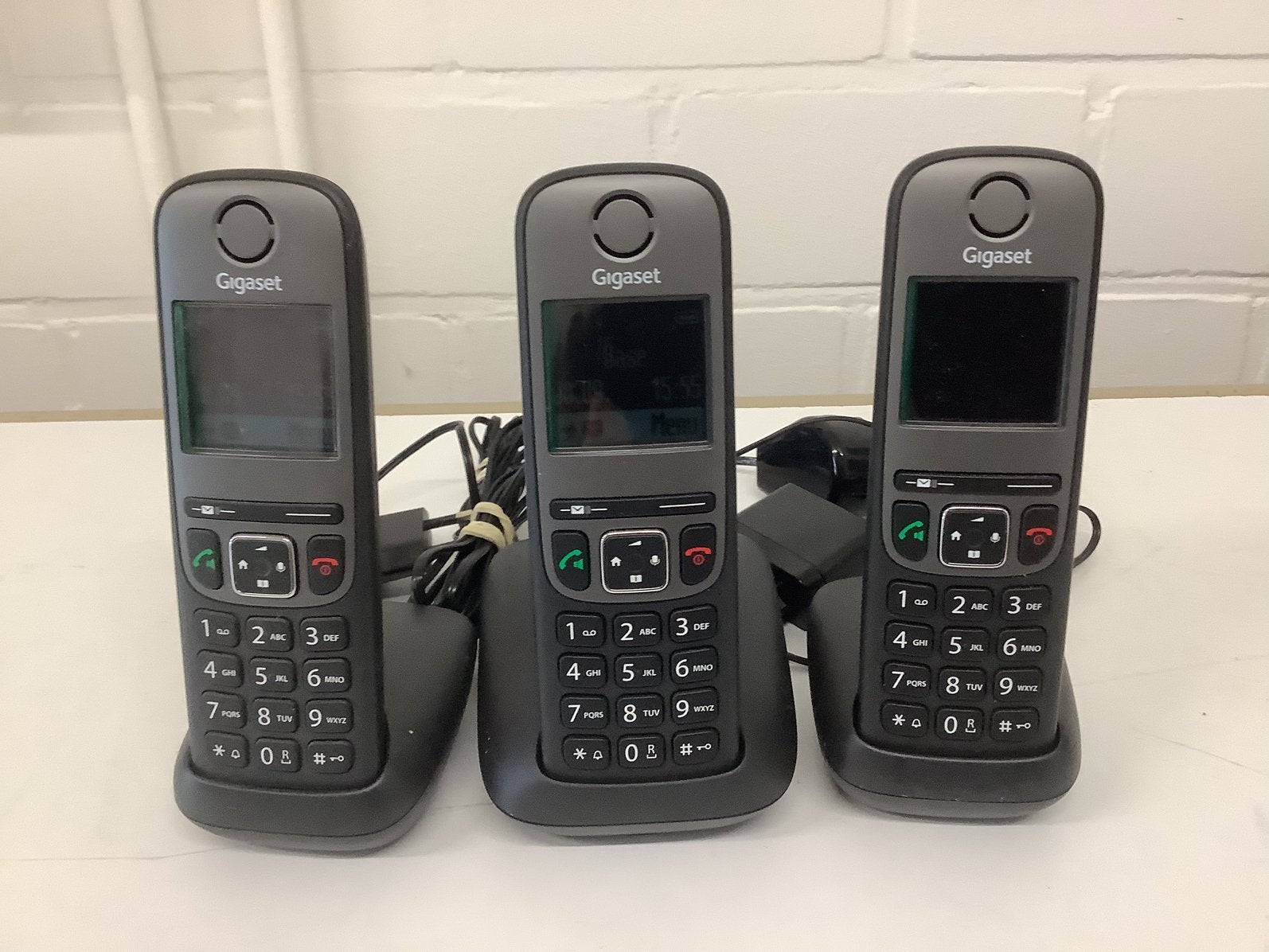 Telefoonset Gigaset A705H trio thuis telefoon trio, Telecommunicatie, Vaste telefoons | Handsets en Draadloos, Ophalen of Verzenden