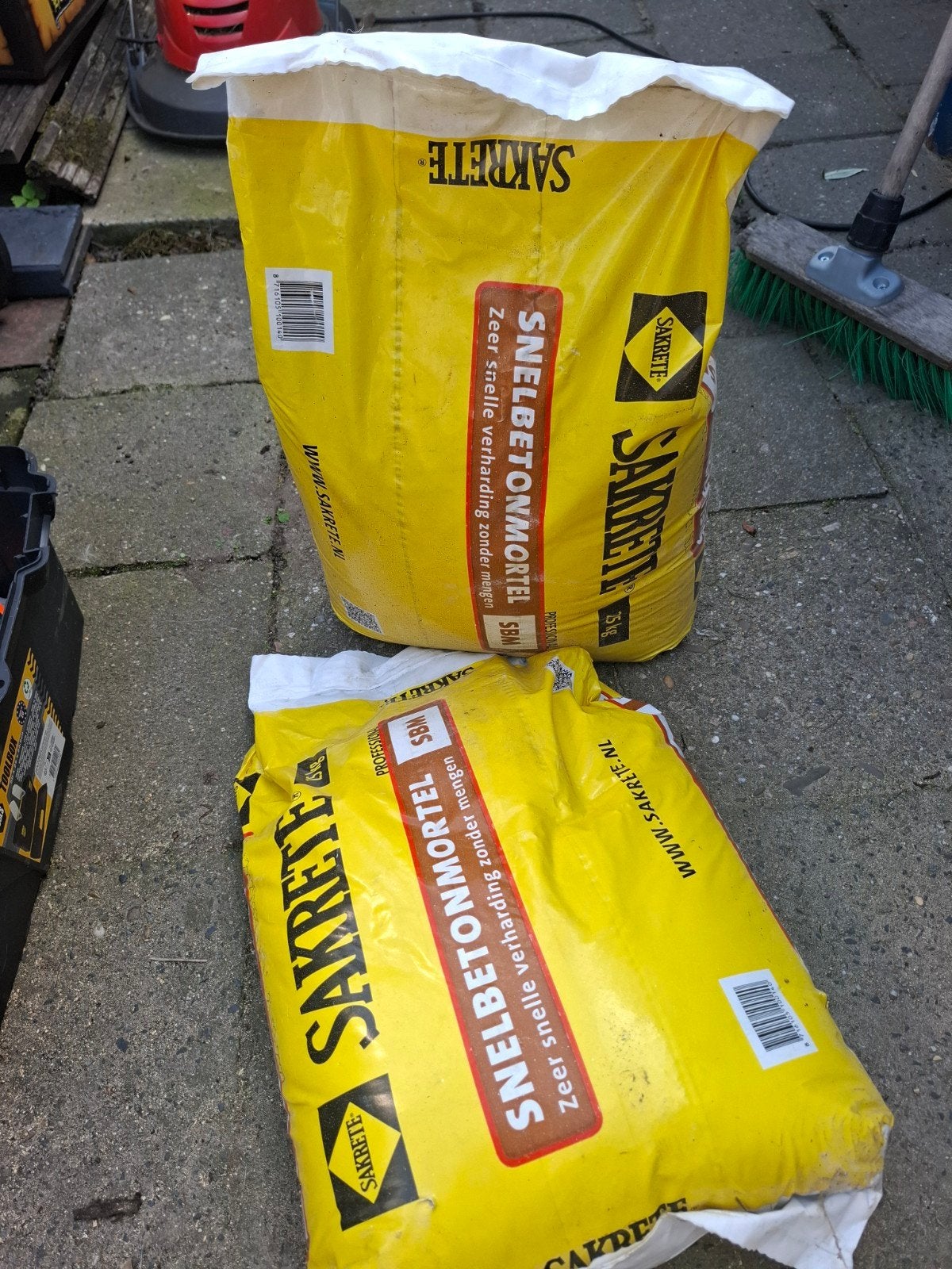 Sakrete Snelbetonmortel SBM - 25 kg zakken, Doe-het-zelf en Verbouw, Ophalen