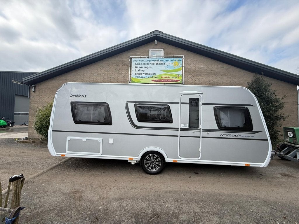 Foto 2 van Dethleffs Nomad 510 LE mover+ voortent+ airco