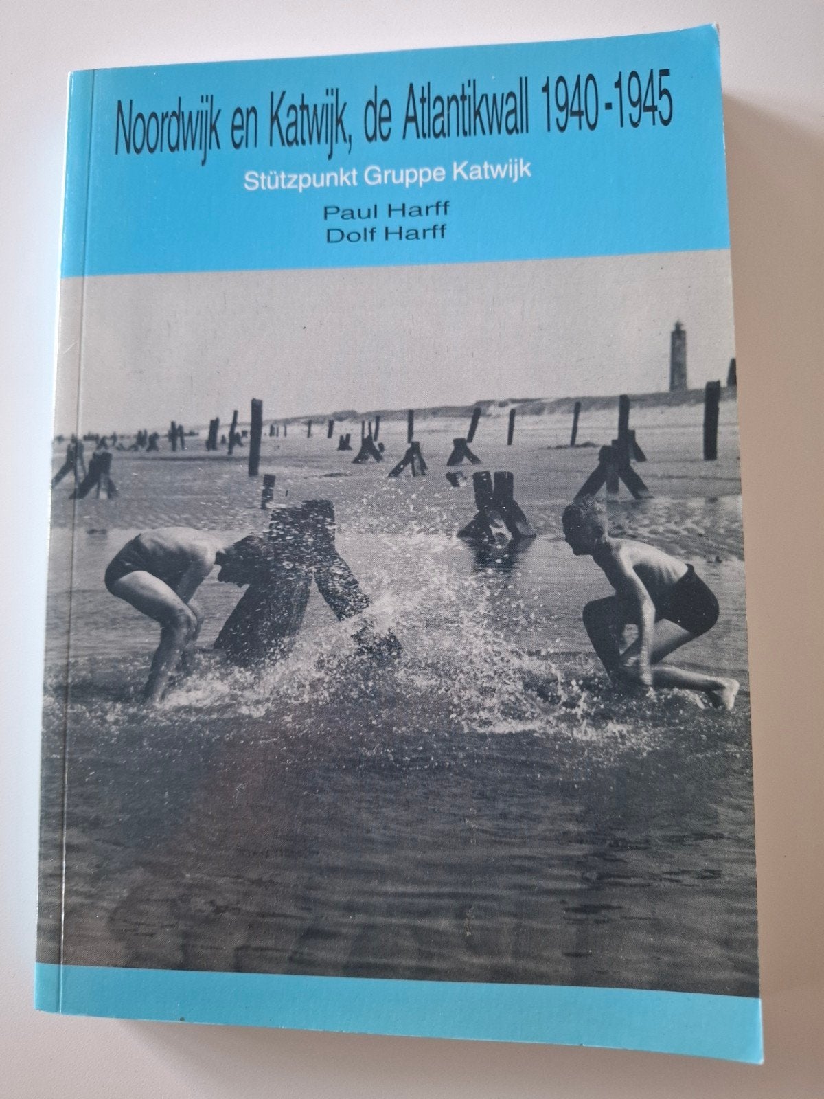 Noordwijk en Katwijk, de Atlantikwall 1940-1945, Tweede Wereldoorlog, Ophalen of Verzenden, Zo goed als nieuw, Algemeen