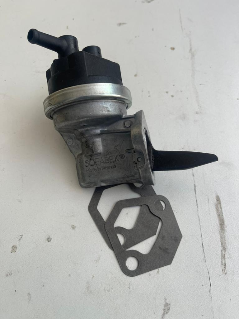 Benzinepomp volvo 240, Ophalen of Verzenden, Volvo