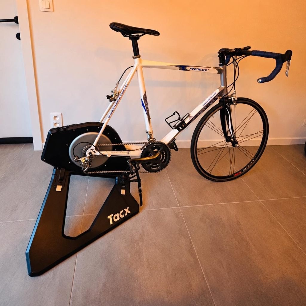 Tacx NEO T2800 Smart Trainer + Ridley Koersfiets, Ophalen, Zo goed als nieuw, Overige typen