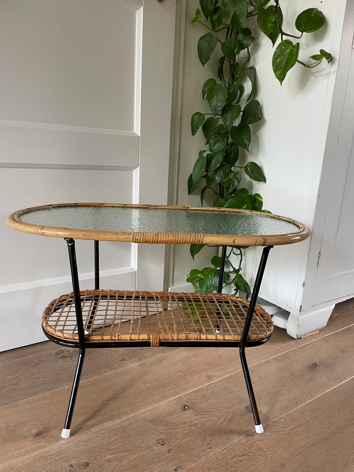 Vintage rotan tafeltje, Verzamelen, Ophalen, Huis en Inrichting