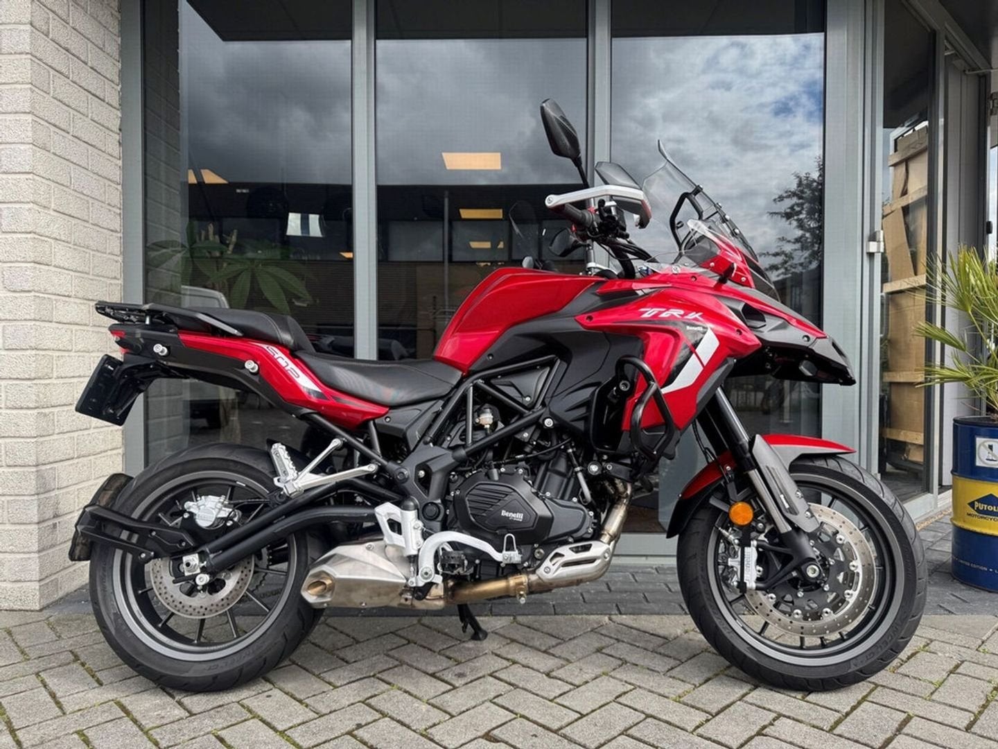Benelli TRK 502 (bj 2022) 2,500 km, Motoren, Motoren | Benelli, Overig, 12 t/m 35 kW, 2 cilinders, Minimaal motorrijbewijs A2