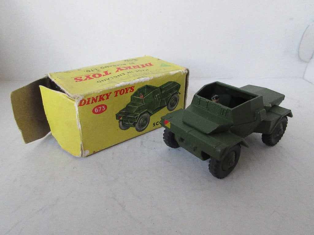 Dinky Toys Scout Car nr.673, Ophalen of Verzenden, Zo goed als nieuw, Bus of Vrachtwagen, Dinky Toys