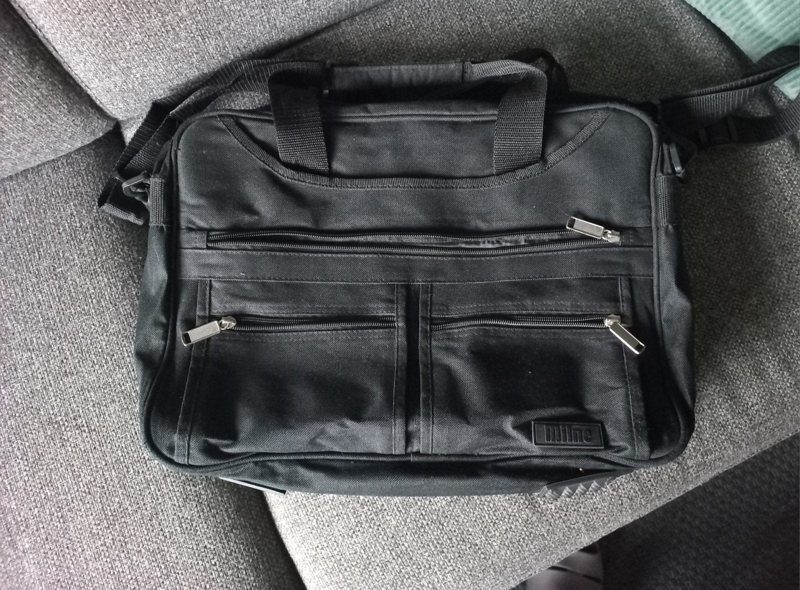 Zwarte Miline Laptoptas/Schoudertas, Nieuw, Aktetas, Ophalen of Verzenden, Meerdere vakken