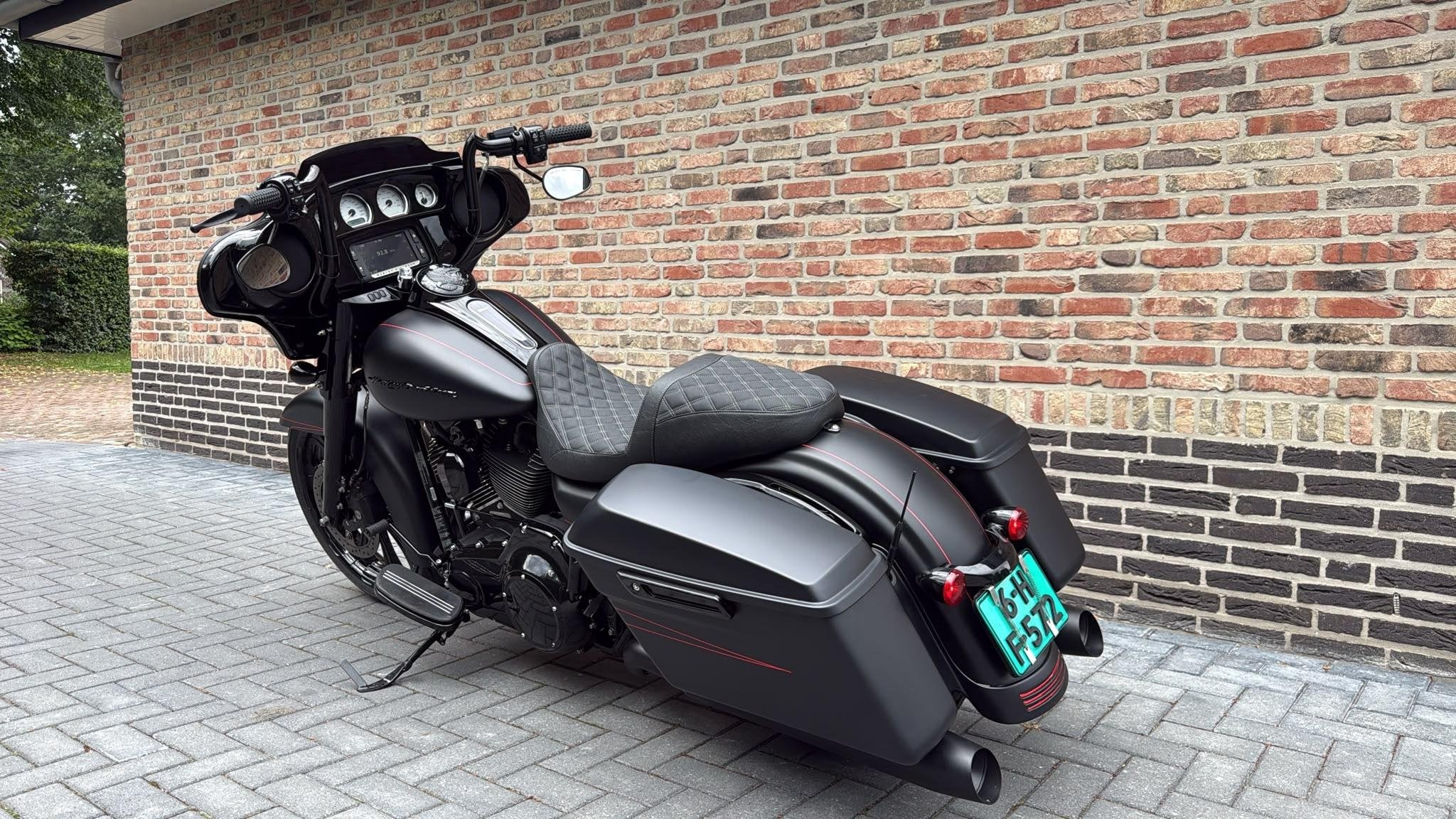 Harley Davidson 103 FLHX Street Glide 21INCH APE Mat Zwart B, Motoren, Motoren | Harley-Davidson, Laan van Vredenoord 33
2289 DA  Rijswijk, NL