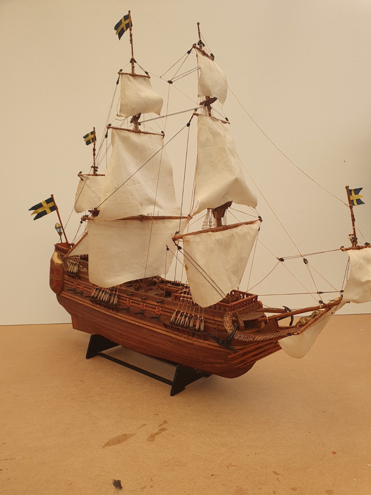 Te koop mooie houten zeilschip € 80, Hobby en Vrije tijd, Modelbouw | Boten en Schepen, Ophalen, 1:50 tot 1:200