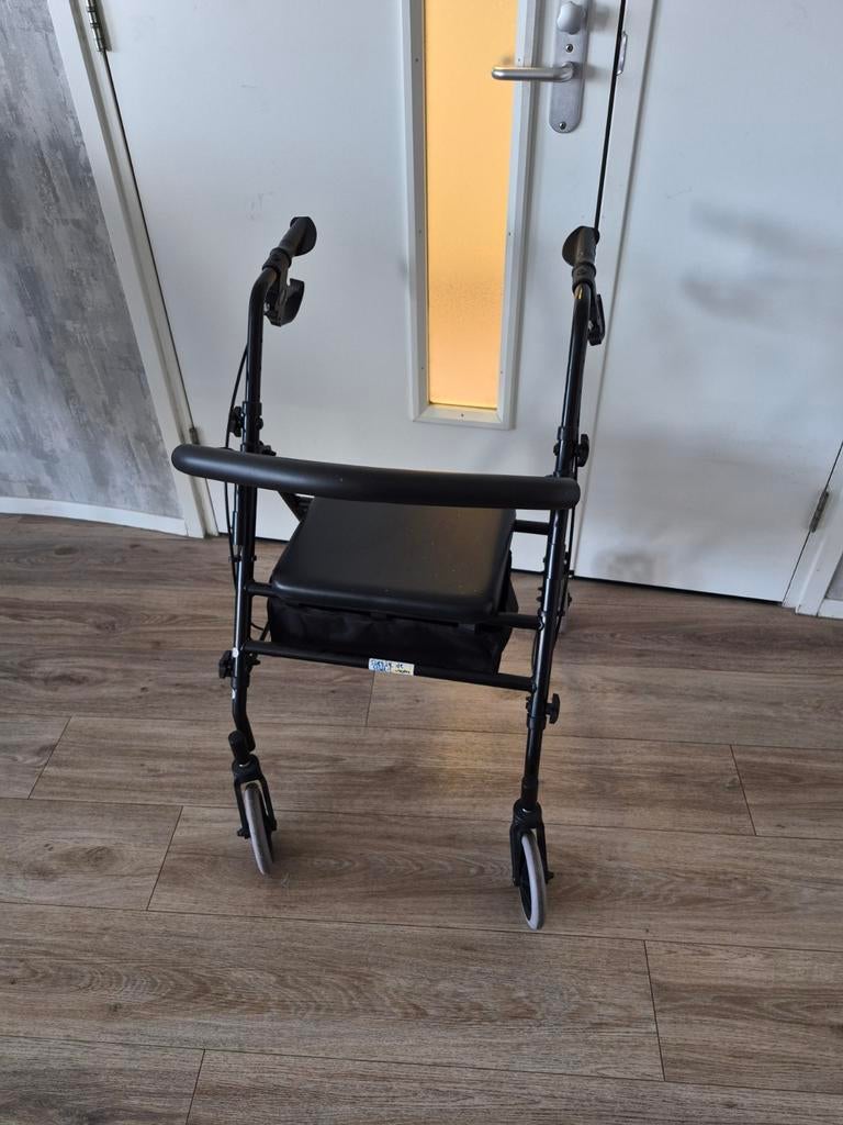 Rollators, Diversen, Rollators, Ophalen, Zo goed als nieuw