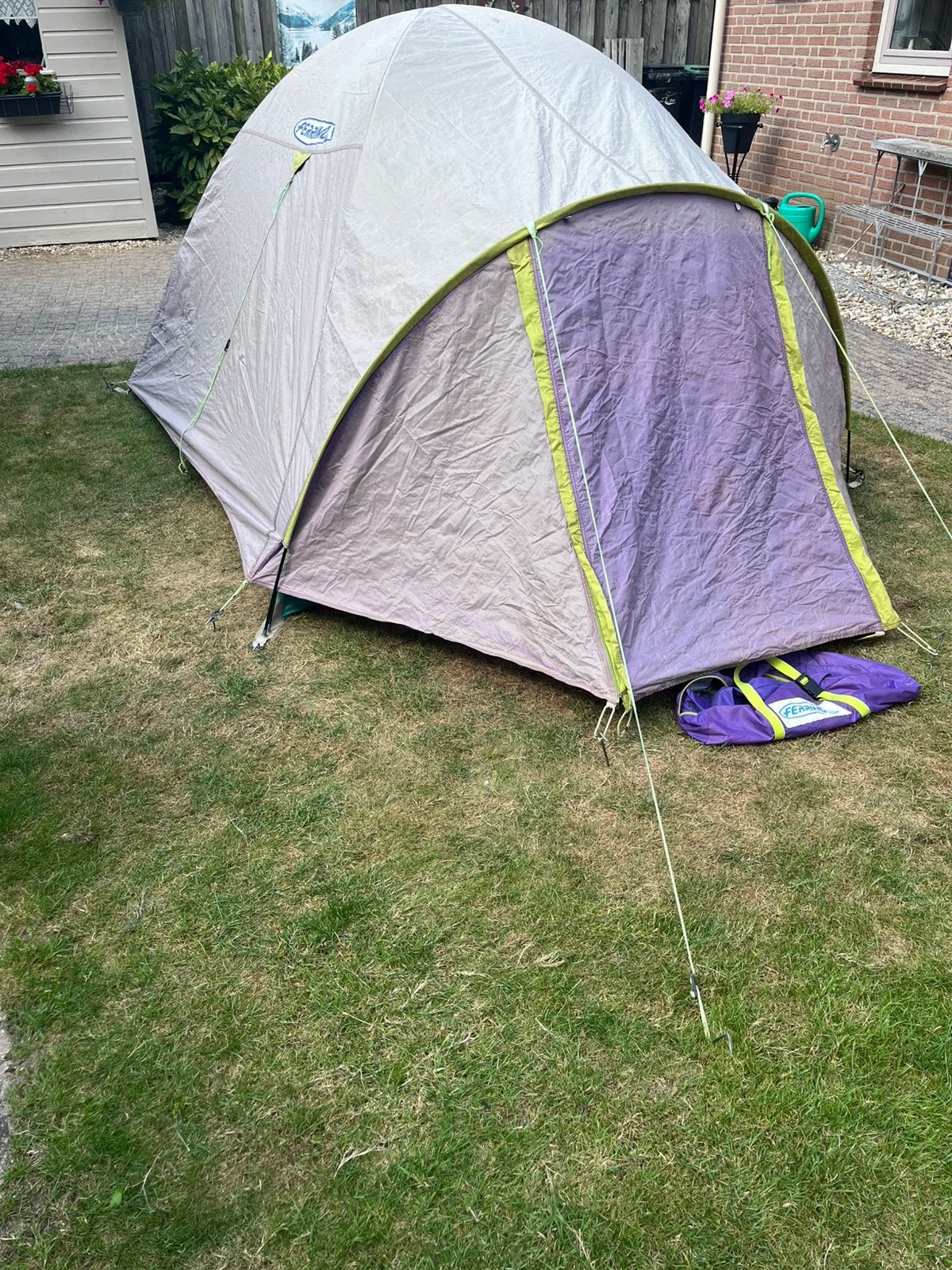 Tent.     2 a 3 personen, Ophalen of Verzenden, Gebruikt, Tot en met 3