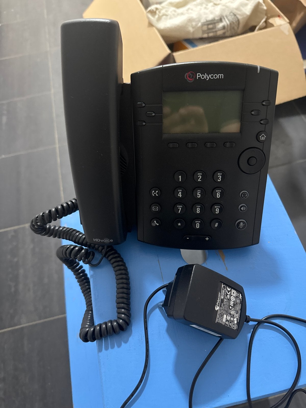 Polycom HD Voice IP Telefoon met Adapter, Ophalen, Gebruikt, 1 handset