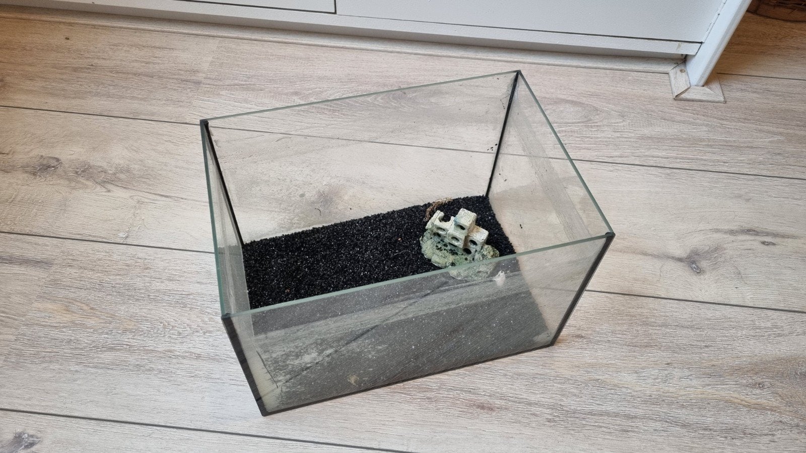 vissenkom met grind en beeldje, Dieren en Toebehoren, Ophalen, Leeg aquarium