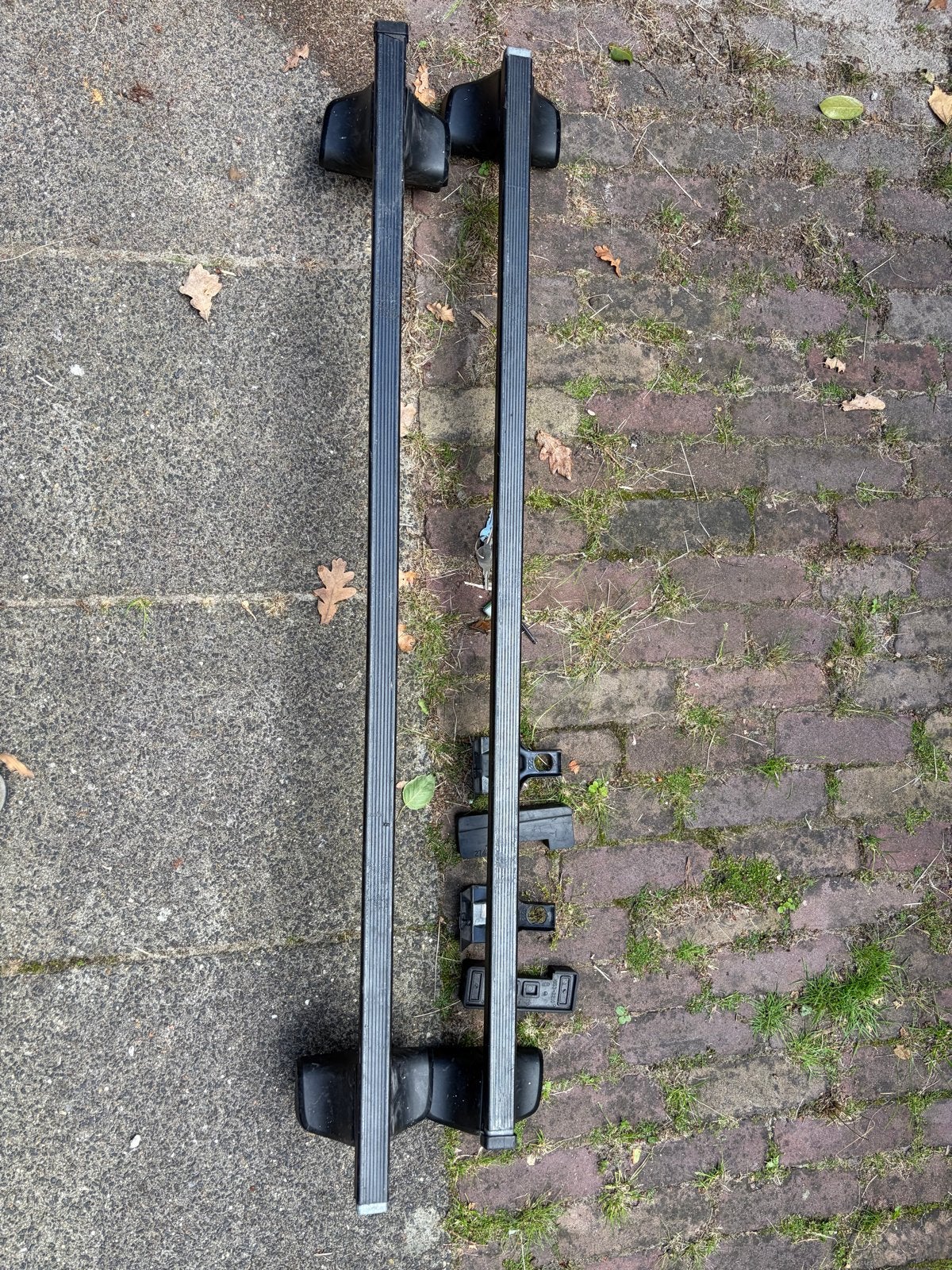 Thule dakdragers Seat Leon hatchback (zonder rails), Auto diversen, Dakdragers, Ophalen of Verzenden, Gebruikt
