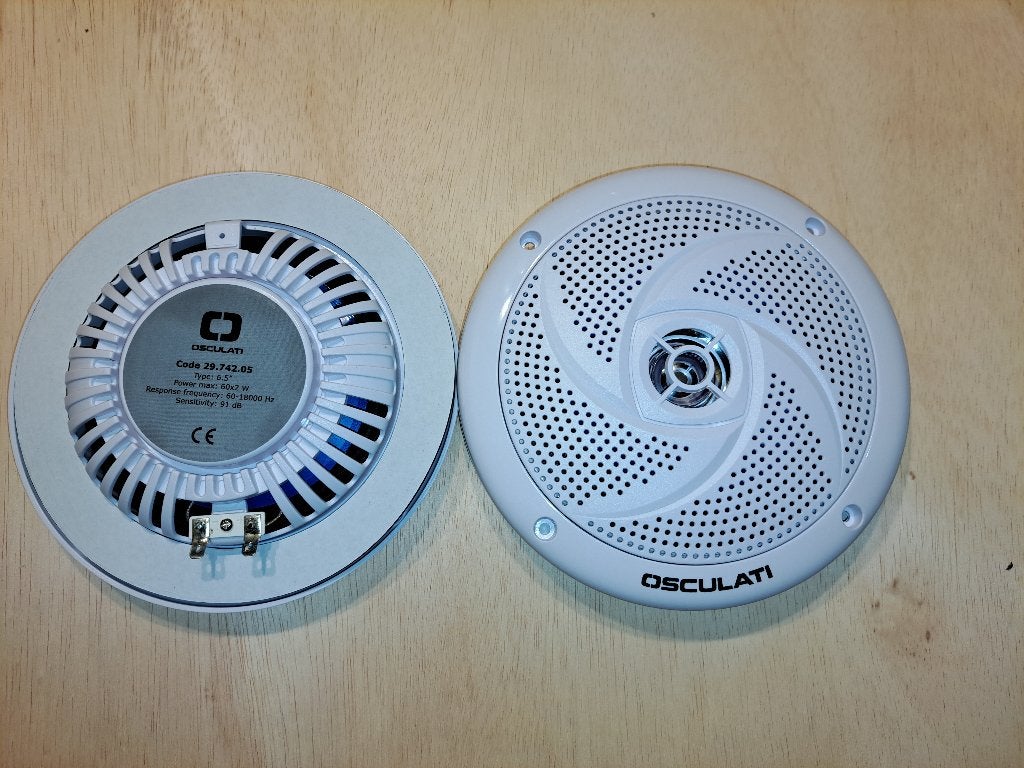 nieuwe Osculati 29.742.05 Ultradunne Waterdichte Speakers, Ophalen of Verzenden, Nieuw, Gps of Kompas