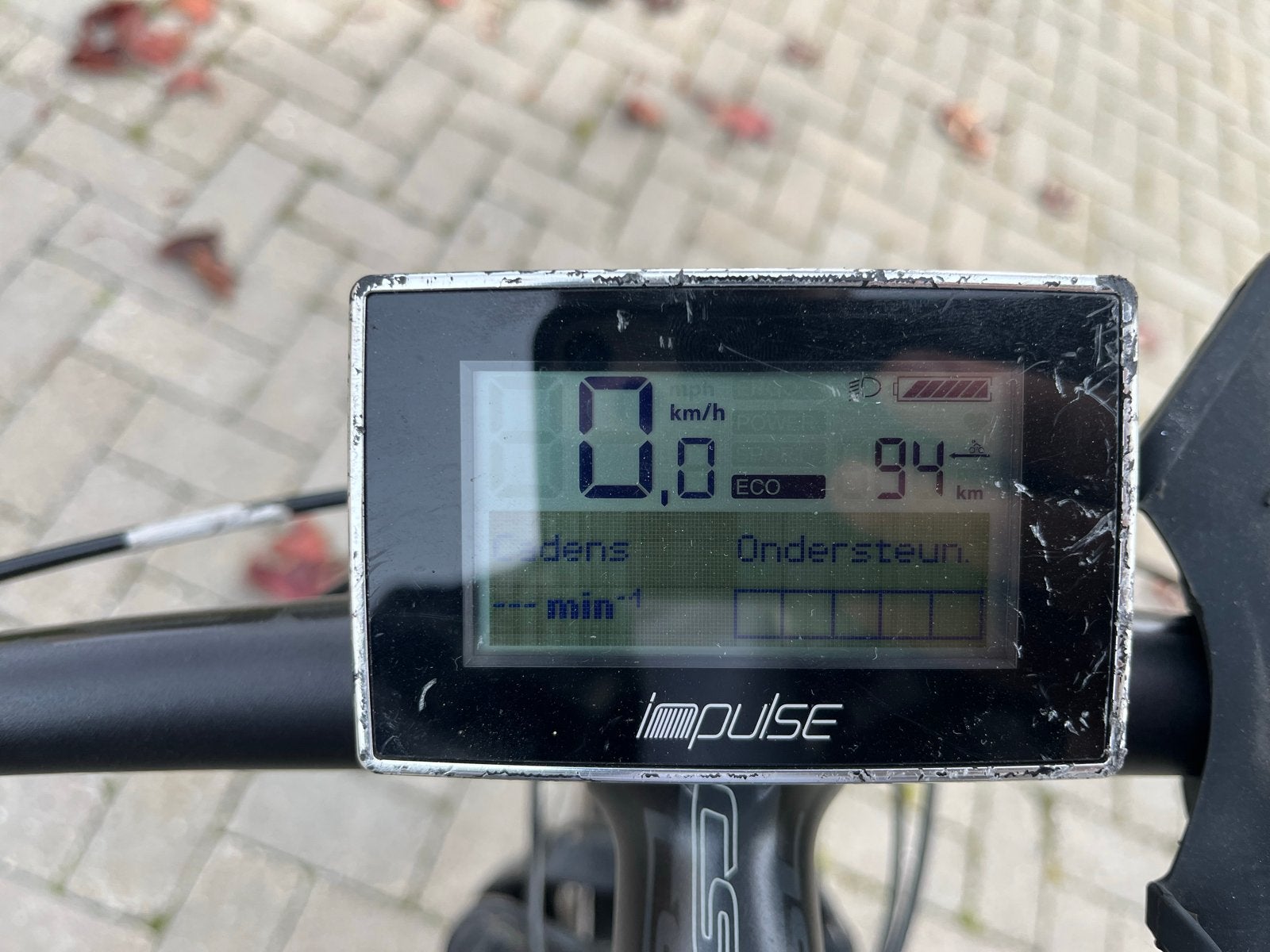 Foto 9 van Gazelle E-bike met defecte trapondersteuning, 2 accu's