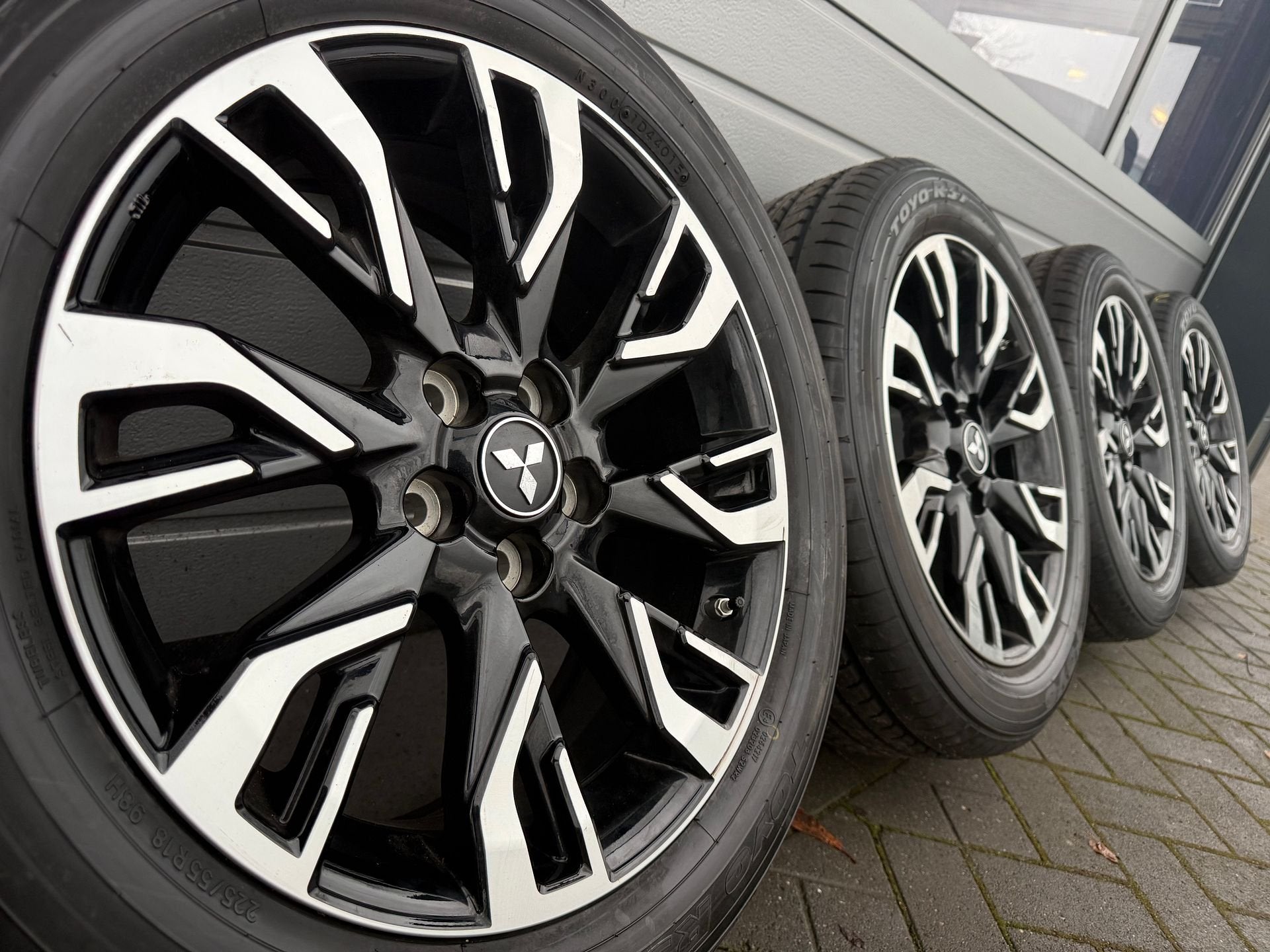 18" Mitsubishi velgen Outlander PHEV ASX Eclipse zomerbanden, Auto-onderdelen, Banden en Velgen, 18 inch, Gebruikt, -, -