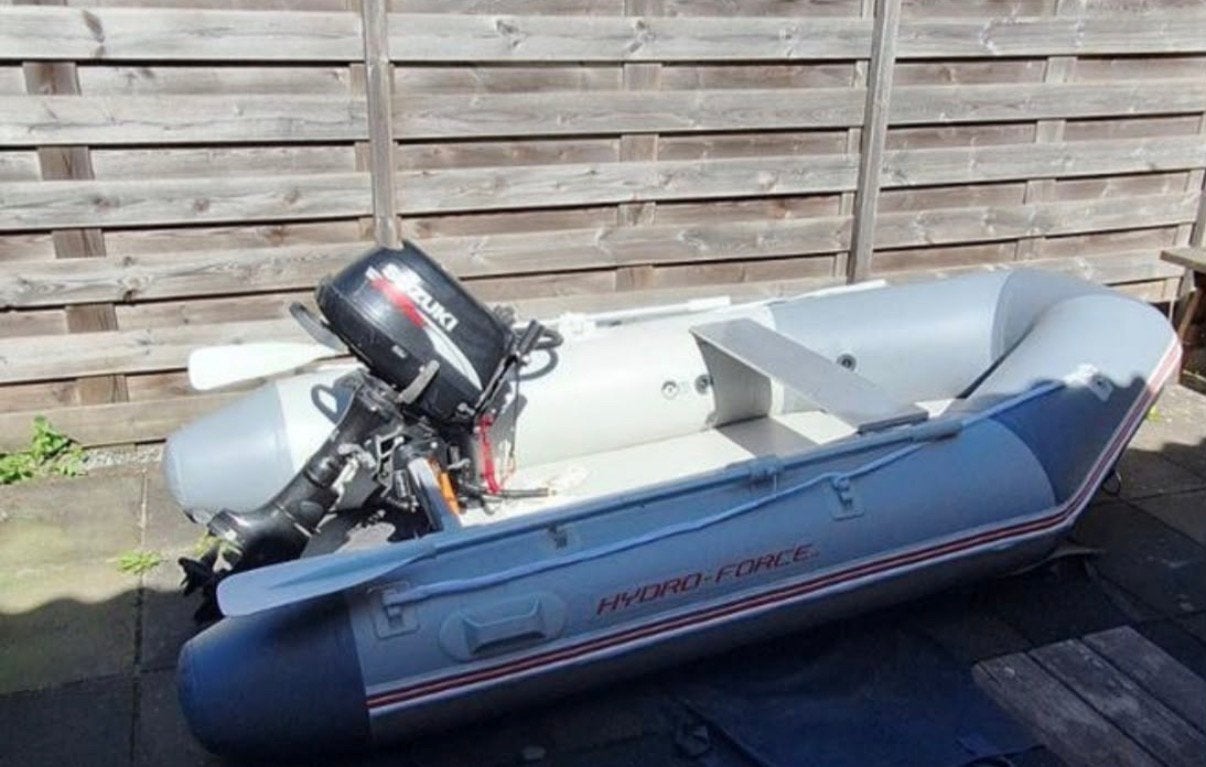 Mooie rubber boot met 4takt 4pk motor, Ophalen, Zo goed als nieuw, Overige typen