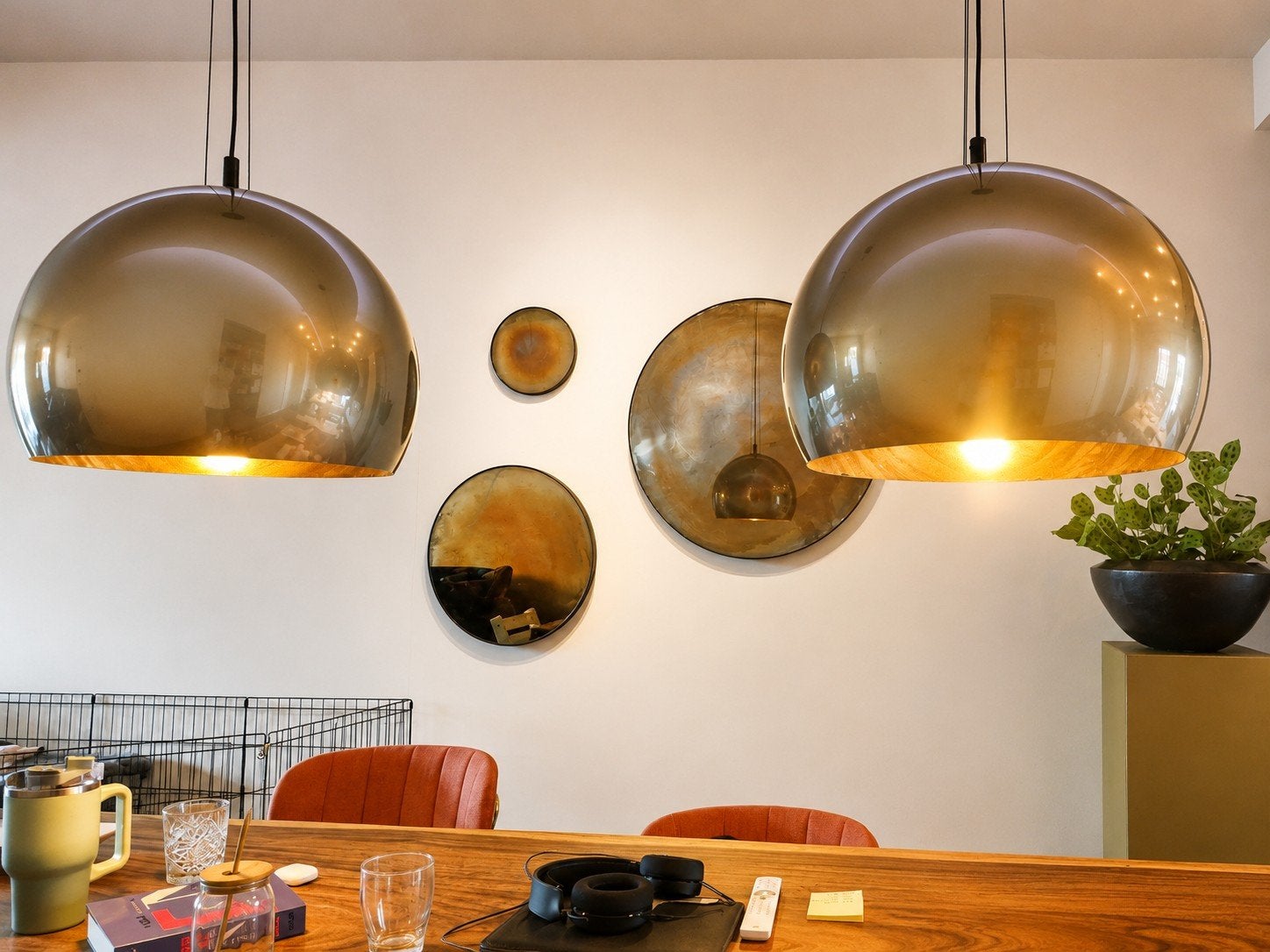 Set van 2 VISO Design Hanglampen – Metallic Goud (Exclusief, Ophalen, Zo goed als nieuw, Kunststof, E27 (groot)