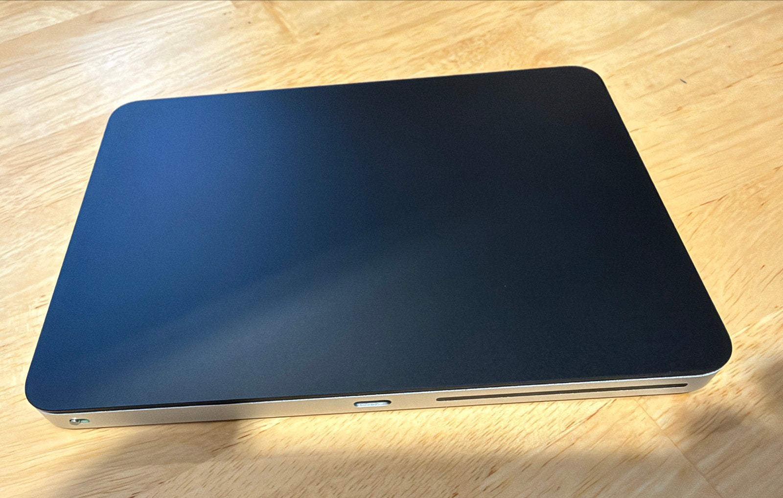 Apple Magic Trackpad - Zo goed als nieuw, incl. hoesje, Computers en Software, Ophalen of Verzenden, Zo goed als nieuw, Draadloos